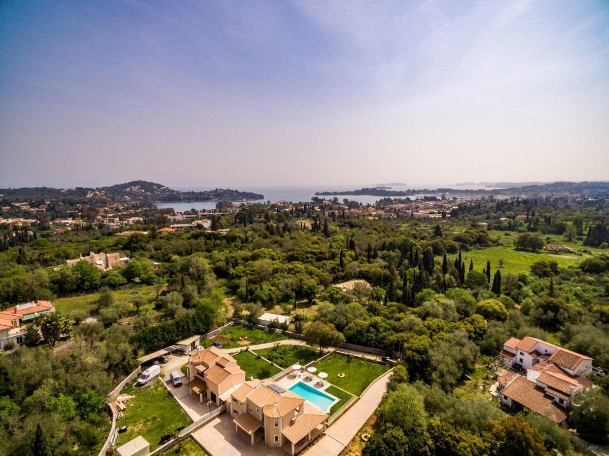 Villa Johnnie Pouládes المظهر الخارجي الصورة